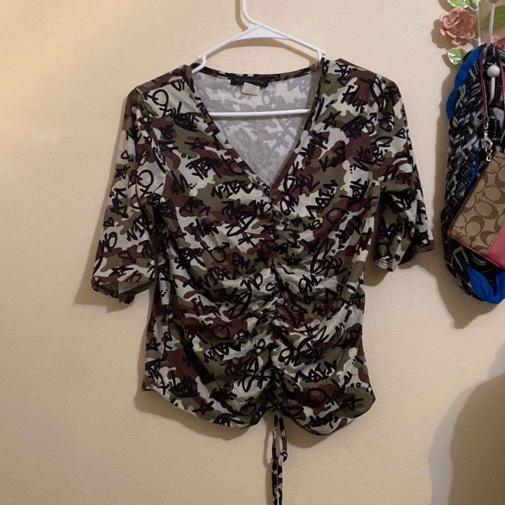 Camo top